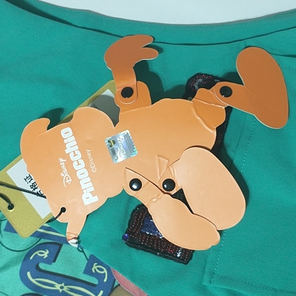 Disney Pinocchio vest size Medium NWT - Picture 12 of 13